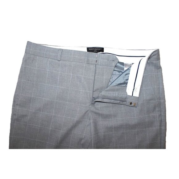 BANANA REPUBLIC *Like New* 2-Piece Tailored Pant Suit in Gray Geometric (Large) - Picture 3 of 14